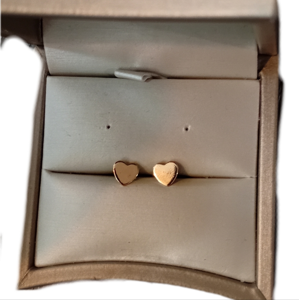 Gold Toned Heart Stud Earrings - Classic Women Jewelry